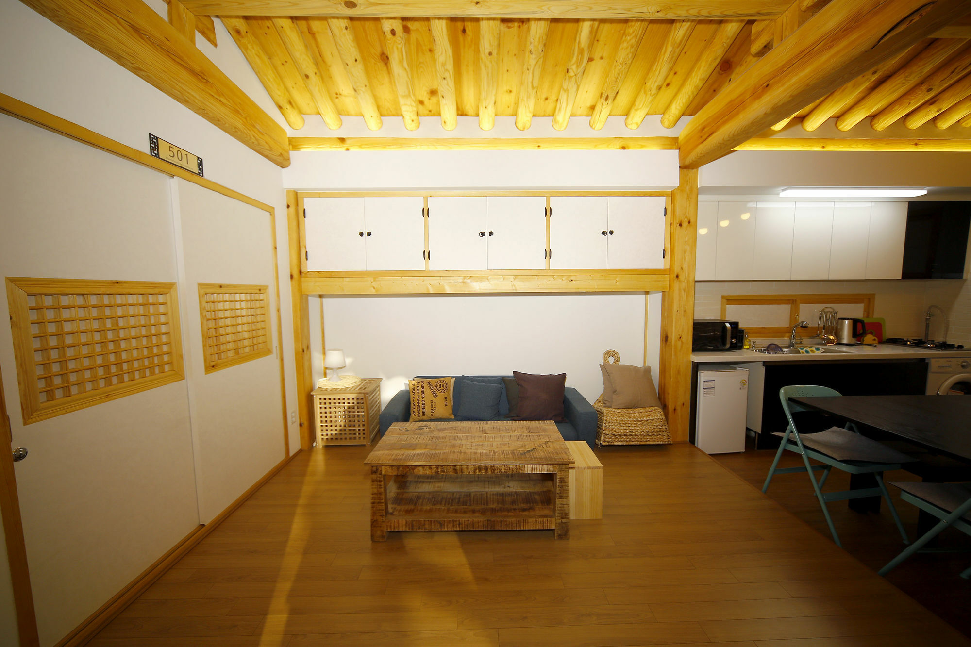 Hanok 24 Gyeongbokgung Guest house
