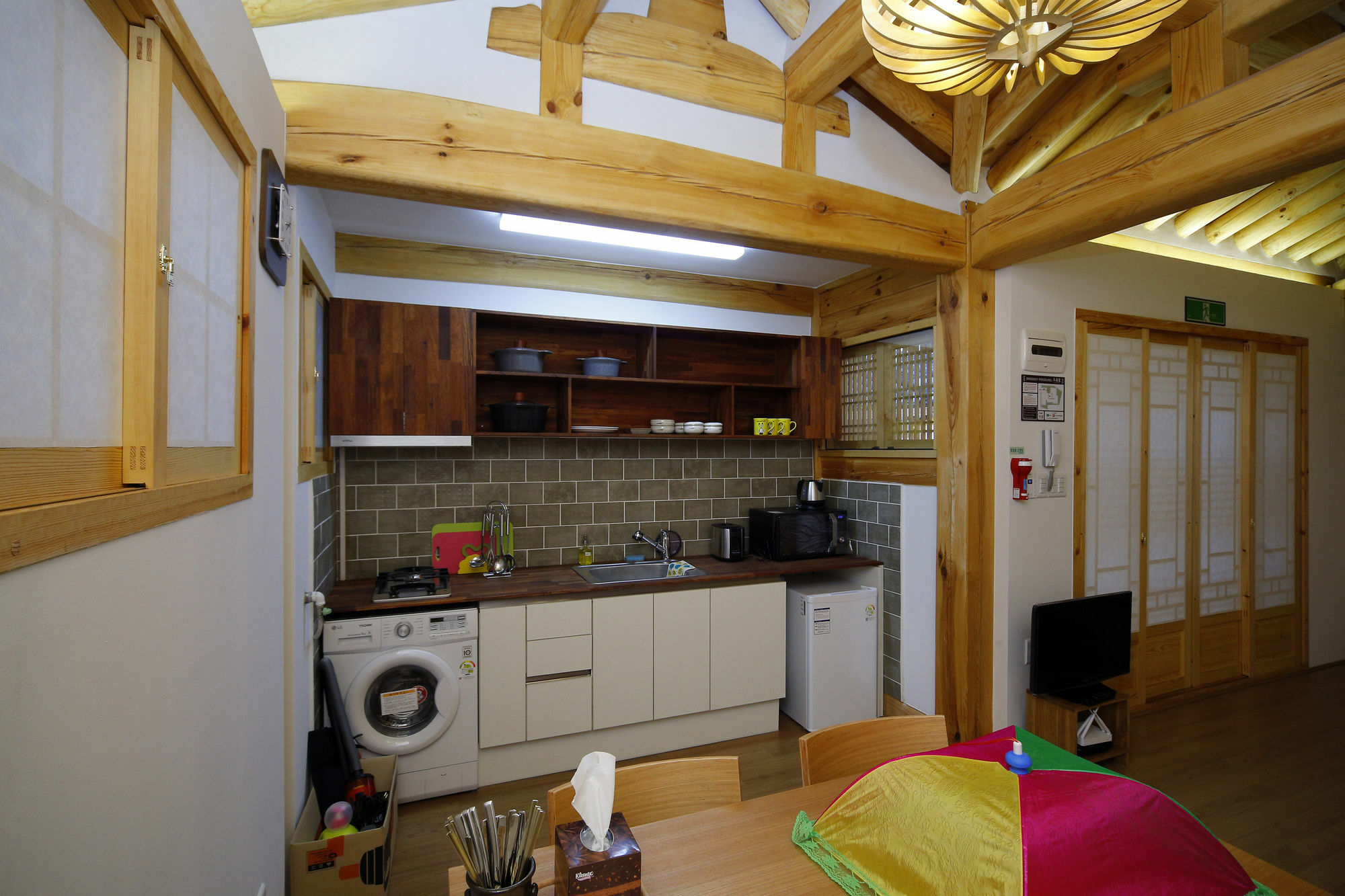 Guest house Hanok 24 Gyeongbokgung 2*